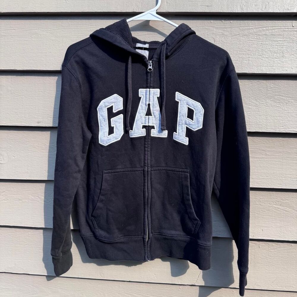 Gap Women's Navy and Black Hoodie